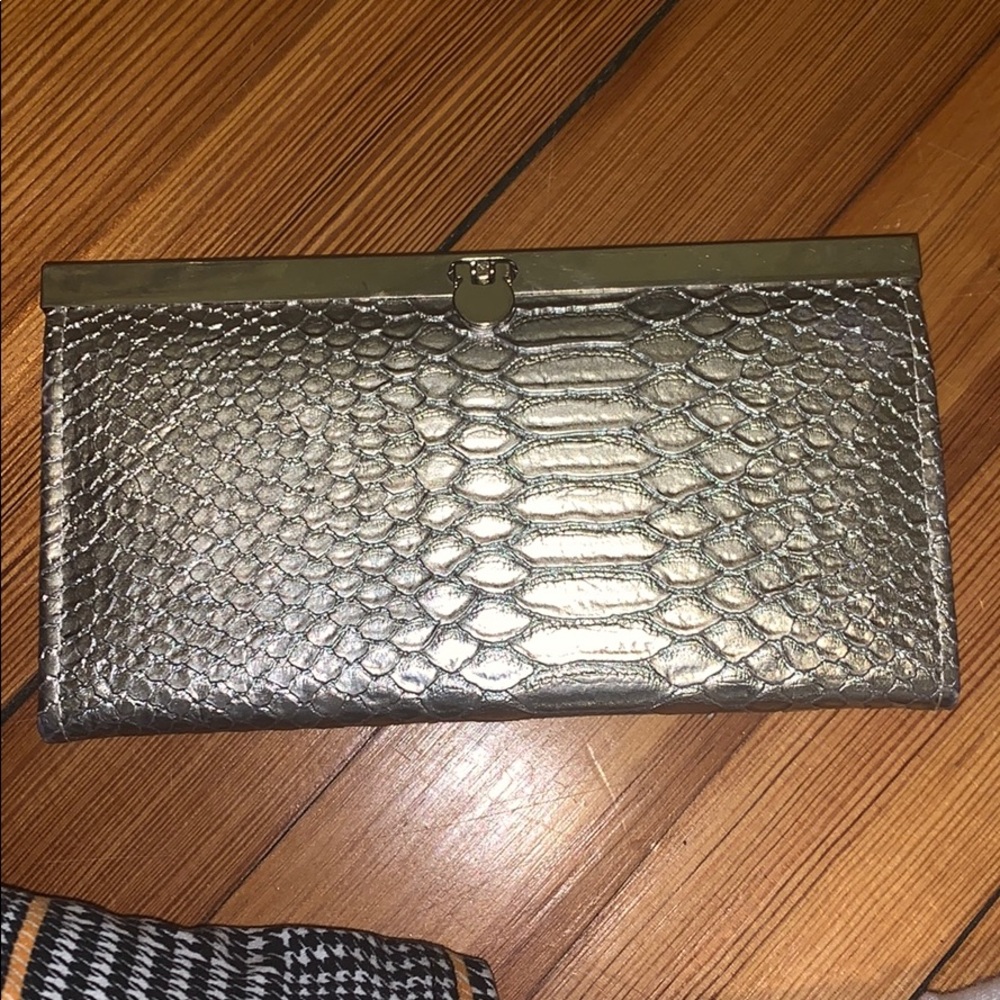 Silver wallet